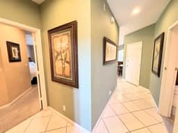 1 Bedroom Villa 8271 - Image 5