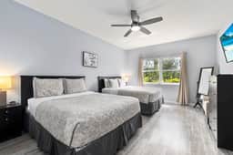 1 Bedroom Villa 8419 - Image 4