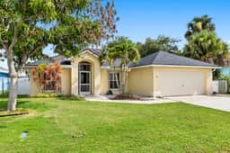 Carlton Coastal Cottage - Image 3