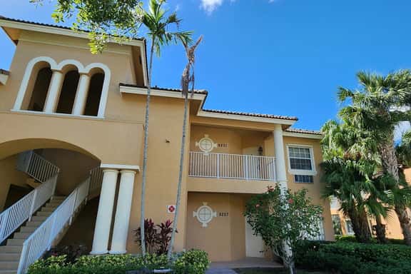 2 Bedroom Villa 8231 - Image 1