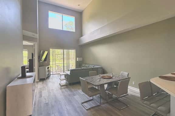 Townhome 8162 - Image 1