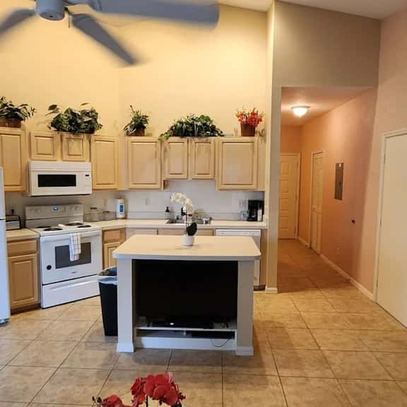 1 Bedroom Villa 9941 - Image 1