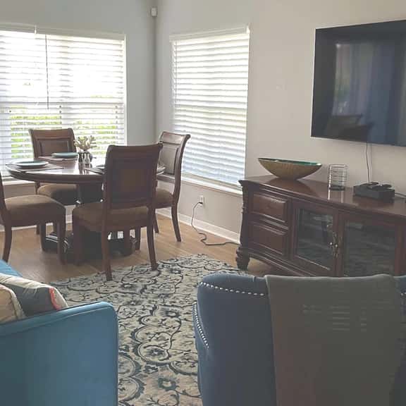 1 Bedroom Villa 9995 - Image 1