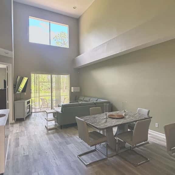 Townhome 8162 - Image 1