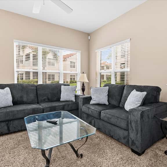 2 Bedroom Villa 9955 - Image 1