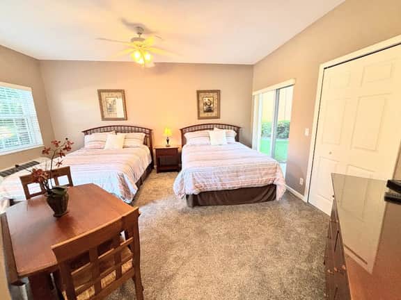 2 Bedroom Villa 8249 - Image 5