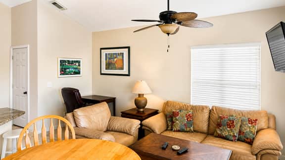 1 Bedroom Villa 9897 - Image 3