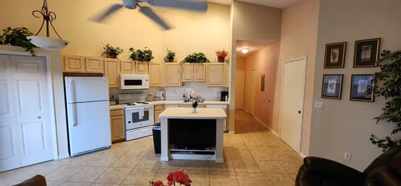 2 Bedroom Villa 9941 - Image 2