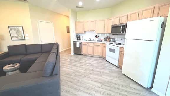 2 Bedroom Villa 9970 - Image 3
