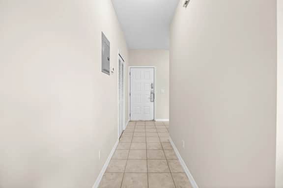 2 Bedroom Villa 9906 - Image 3