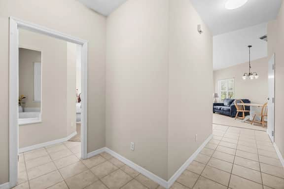 2 Bedroom Villa 9906 - Image 2