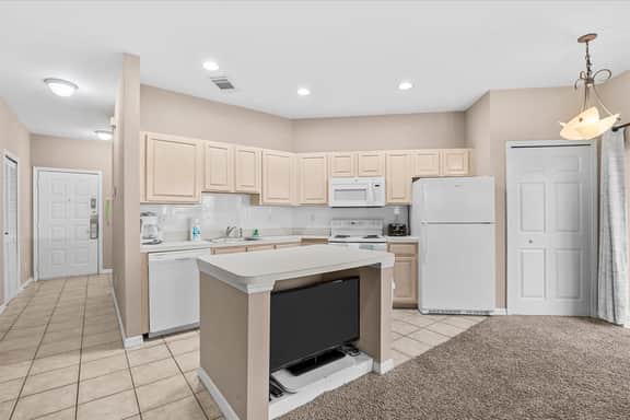 2 Bedroom Villa 9955 - Image 5